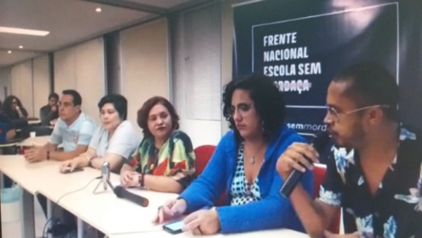 Andes-SN transmite lançamento de site da Frente Nacional Escola Sem Mordaça