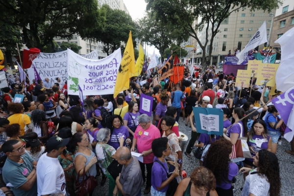 Início da Marcha do Dia Internacional de Luta das Mulheres, no Centro do Rio