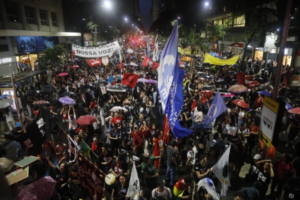 Grande ato no Rio mostrou unidade da Educação para derrotar governo Bolsonaro