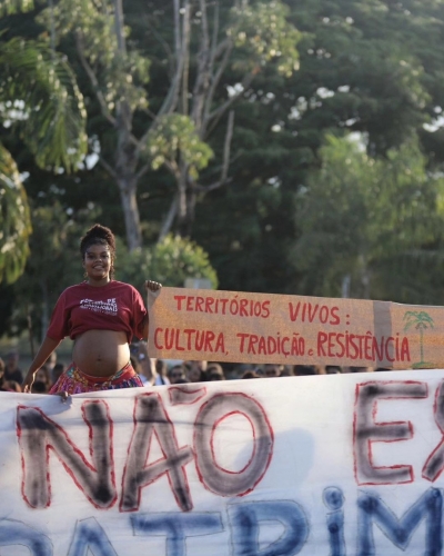 Em Angra dos Reis, “Marcha Mulheres na Luta, Territórios Vivos!” defende vida, autonomia e direitos das mulheres