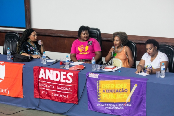 Evento dos &#039;21 Dias’ defende combate cotidiano e institucional do racismo também nas universidades