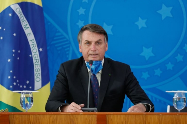 Governo Bolsonaro recua de artigo da MP 927 que permitia suspensão de salários por quatro meses