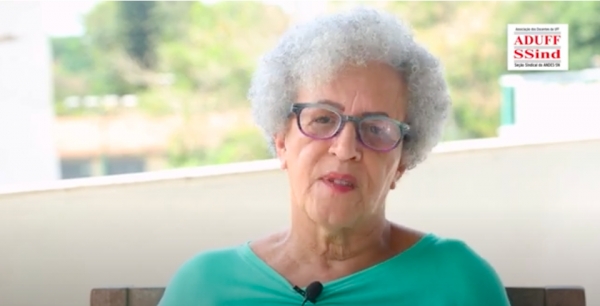 A professora Sonia Lucio fala sobre os 45 anos da Aduff