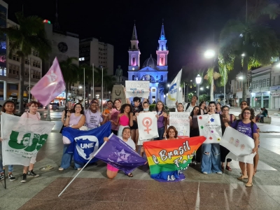 8 de março em Campos dos Goytacazes foi marcado pela denúncia e luta contra feminicídio e violência contra mulher