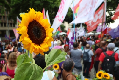 Por direitos e pela vida de todas as mulheres, movimento feminista ocupou as ruas do Rio neste 8 de março