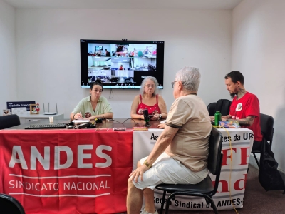 Assembleia da Aduff elege delegação para o 16º Conad Extraordinário e aprova regimento eleitoral