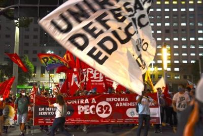 Em Dia Nacional de Greve e Protestos no Setor Público, servidores do Rio reforçam agenda nacional contra a PEC 32, as privatizações e em defesa dos serviços públicos