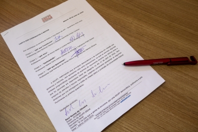 Aduff apresenta carta com propostas da categoria docente às chapas que disputam a reitoria